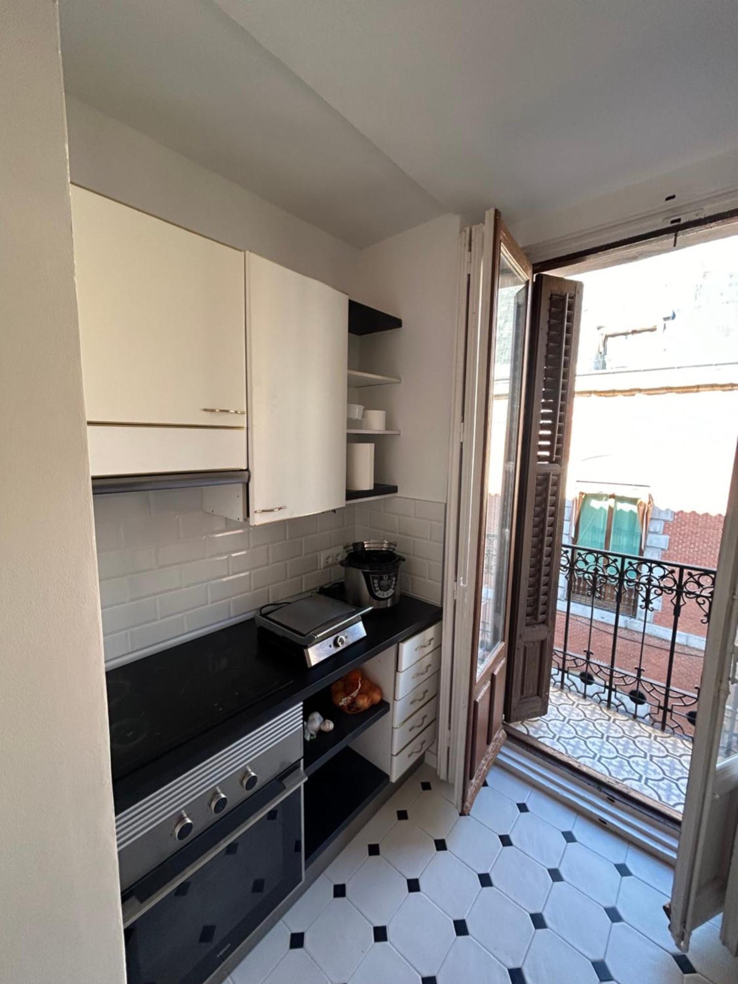 Room In Plaza Mayor Madrid Luaran gambar